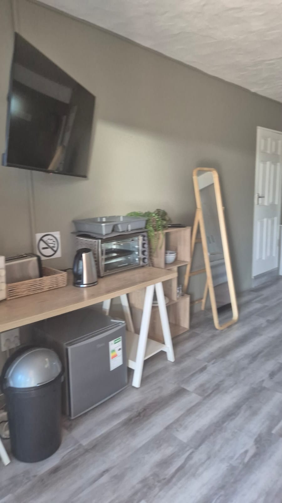 To Let 1 Bedroom Property for Rent in Hartenbos Heuwels Western Cape